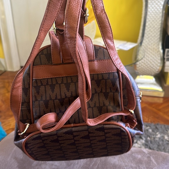Brown Bag, good condition - Picture 2 of 5
